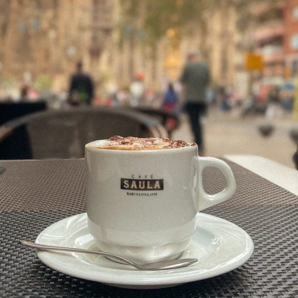 Hacer el vermú y tomar café: dos pausas, una&nbsp;devoción
